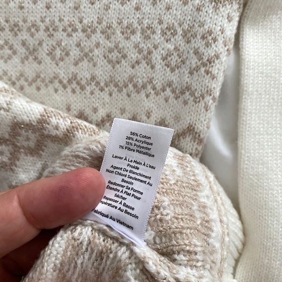 Talbots white and gold/ snowflake sweater, size petite large, cotton blend. NWOT - Picture 10 of 13
